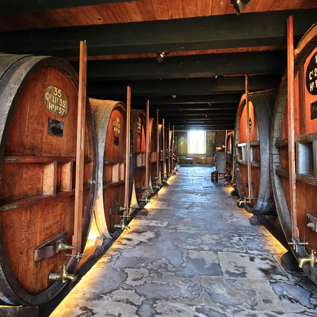 Distillerie fougerollaise - Le chai (ou salle de stockage)