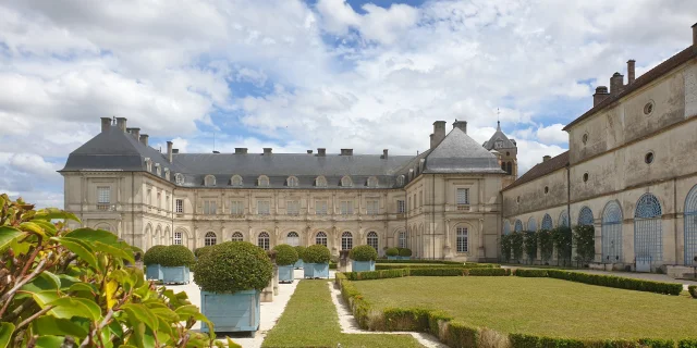 Musée départemental des Arts & Traditions Populaires - Parc et Château de Champlitte - Vesoul - Val de Saône