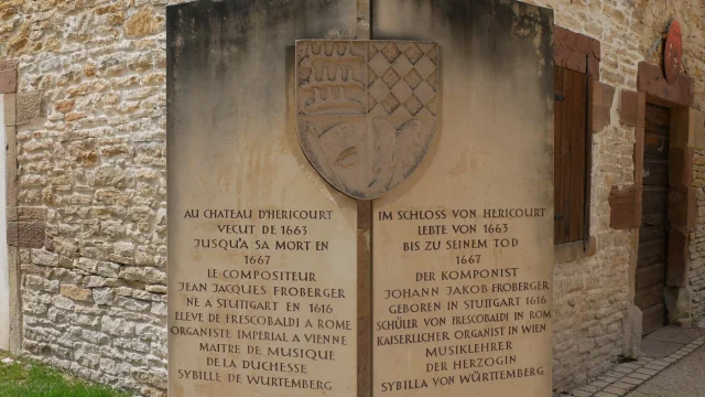 Stèle du château d'Héricourt - Vosges du Sud