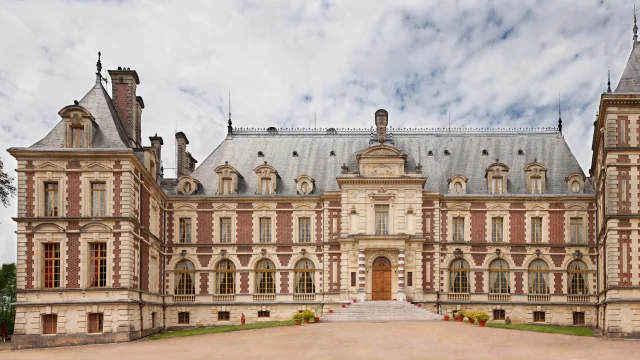 Vue d'ensemble du château de Villersexel - Cité de caractère - Vallée de l'Ognon