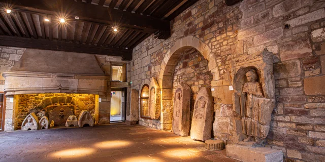 Vestiges que l'on retrouve au musée de la Tour des Echevins - Luxeuil-les-Bains - Vosges du Sud