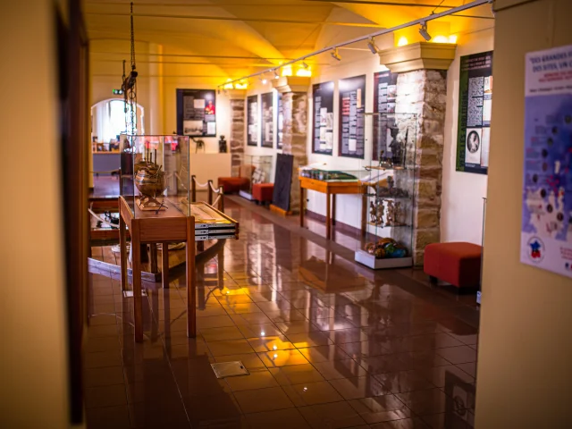 Salle d'exposition de la Maison de la Négritude et des Droits de l'Homme de Champagney - Vosges du Sud