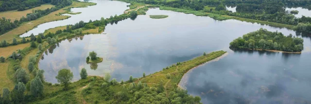 Vue aérienne des étangs à Breurey-les-Faverney - Vesoul - Val de Saône