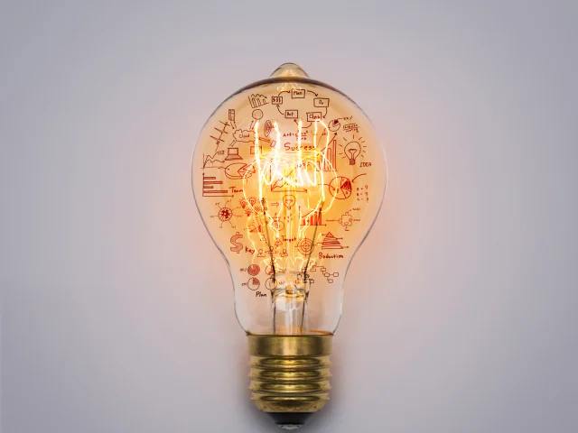 Light bulb with drawing graph