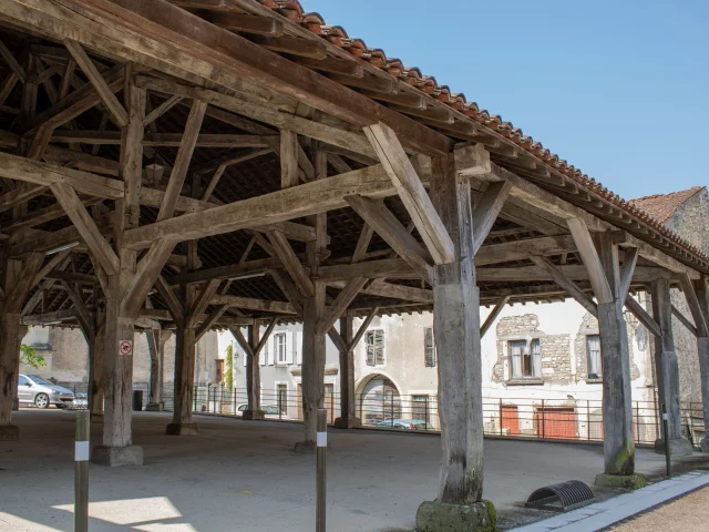 Les Halles de Vauvillers - Cité de caractère - Vosges du Sud